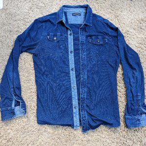 Banana Republic Lightweight Chambray Button Up, S